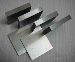 1350鋁卷與1350花紋鋁板 特性、應(yīng)用與市場(chǎng)供應(yīng)指南